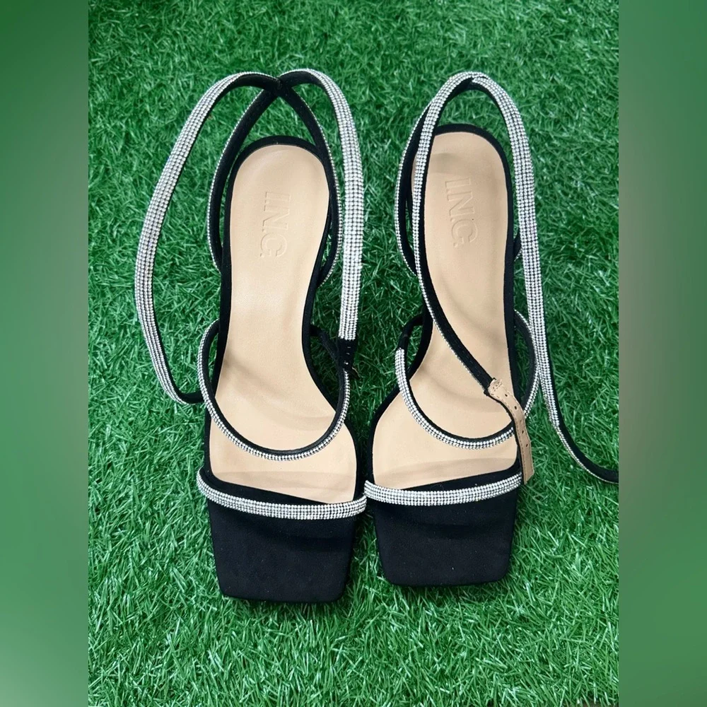 International concepts (INC) Black Pumps with Rhinestone Straps Size 8.5‎
